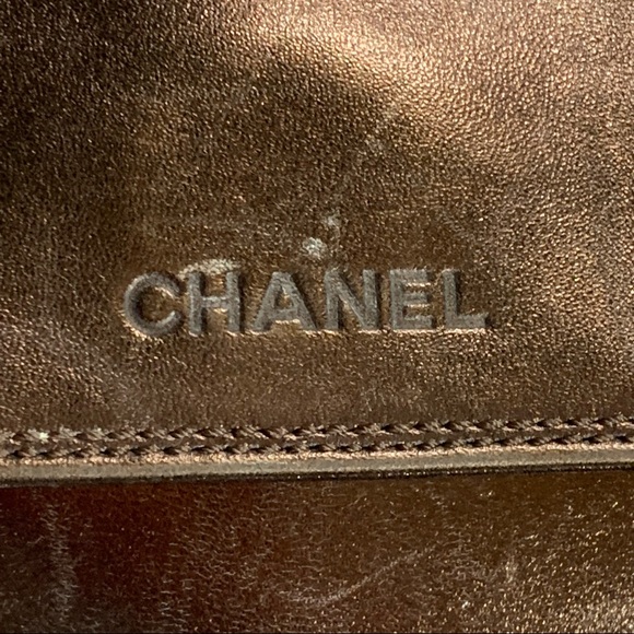 authentic CHANEL metalic copper calfskin crossbody bag $2800 - Picture 3 of 14